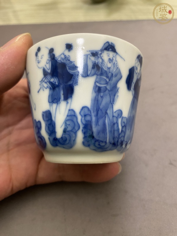 古玩陶瓷八仙圖青花杯真品鑒賞圖