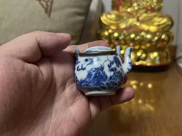 古玩陶瓷光緒青花龍鳳紋茶壺拍賣，當前價格8888元