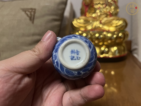 古玩陶瓷青花龍鳳紋茶壺真品鑒賞圖