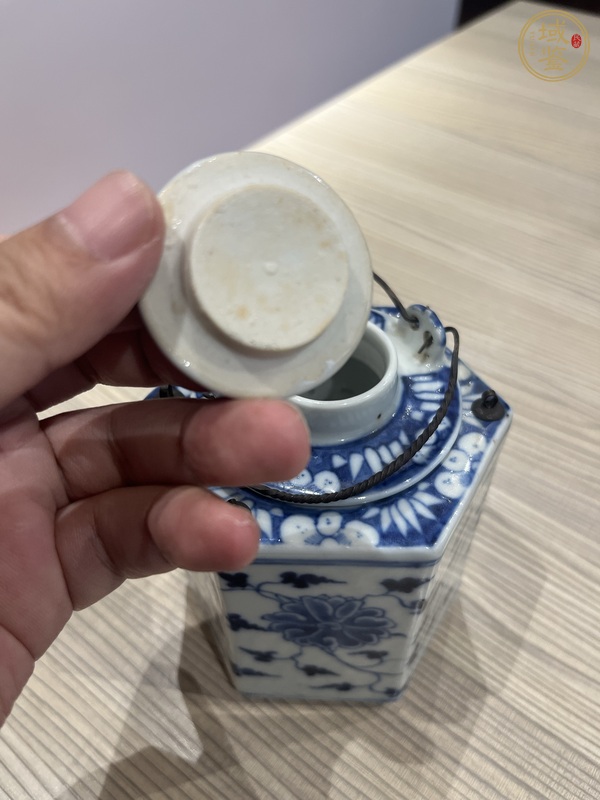 古玩陶瓷青花纏枝花卉紋玲瓏瓷溫酒器真品鑒賞圖