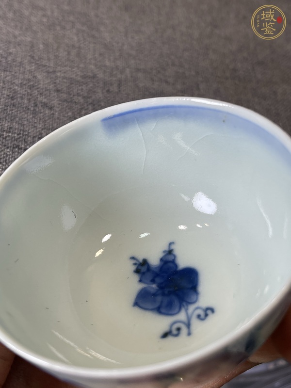 古玩陶瓷青花花卉紋茶杯，疑似復(fù)窯真品鑒賞圖