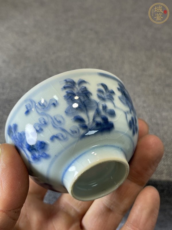 古玩陶瓷青花花卉紋茶杯，疑似復(fù)窯真品鑒賞圖