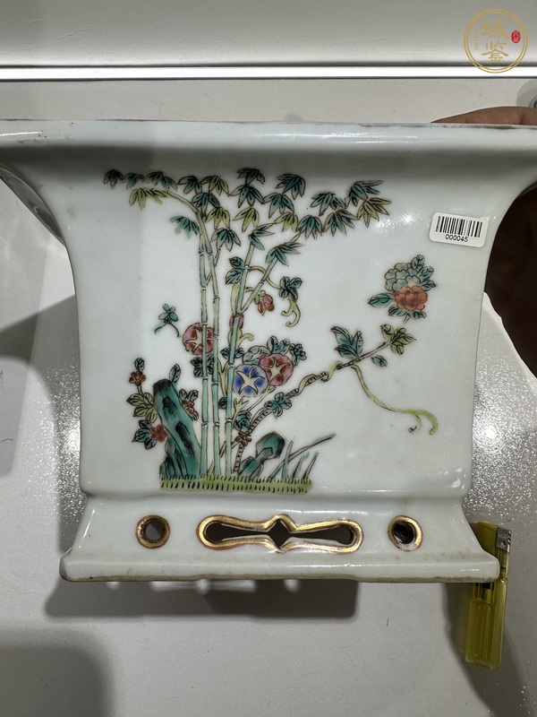 古玩陶瓷 花鳥紋花盆真品鑒賞圖