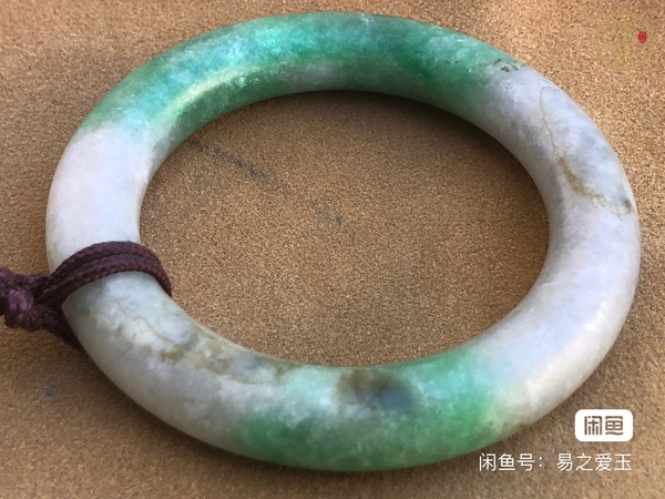 古玩玉器翡翠鐲子真品鑒賞圖