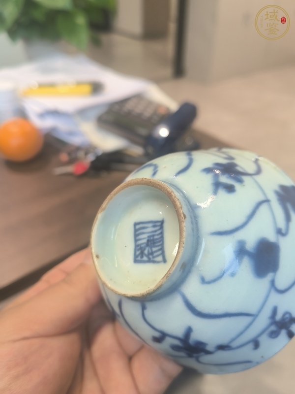 古玩陶瓷青花靈芝花卉紋杯真品鑒賞圖