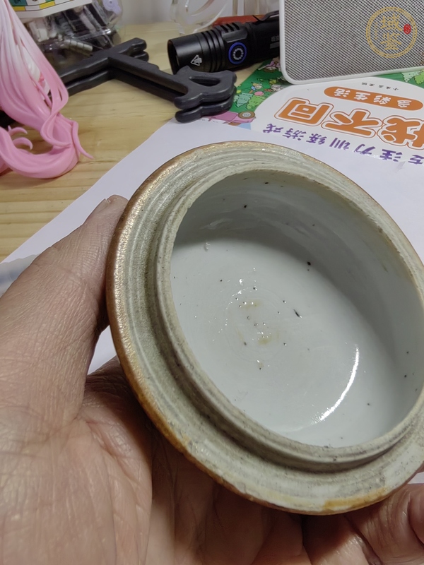 古玩陶瓷粉彩蓋罐真品鑒賞圖