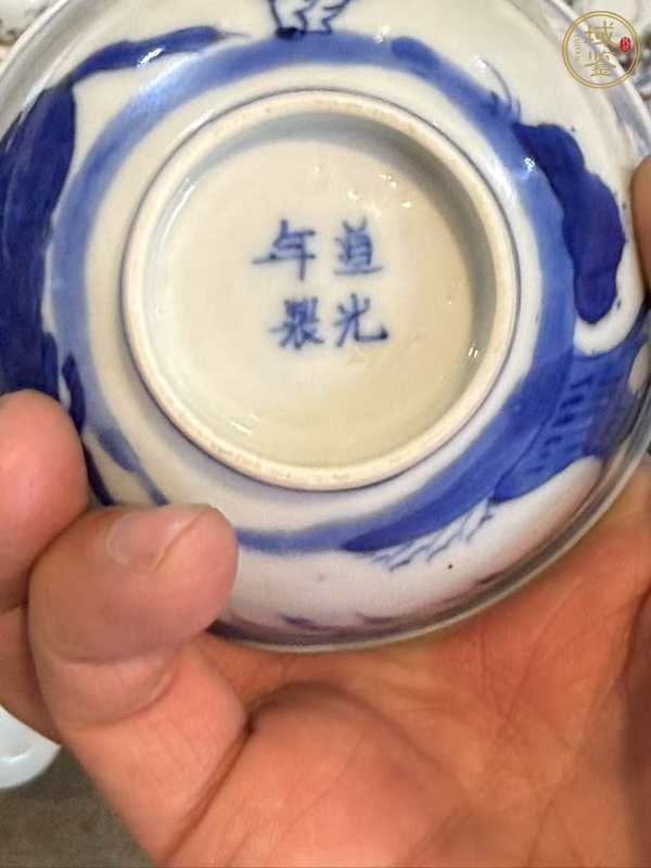 古玩陶瓷青花杯真品鑒賞圖