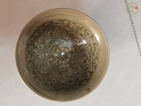 古玩陶瓷耀州窯團(tuán)菊茶盞真品鑒賞圖