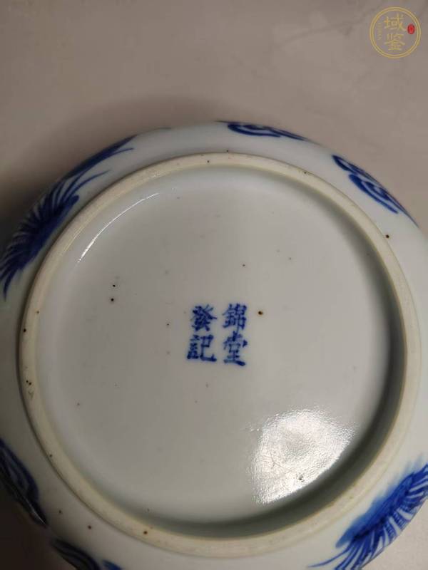 古玩陶瓷青花荷塘花卉紋蓋碗真品鑒賞圖