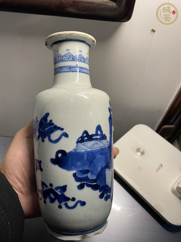 古玩陶瓷青花博古圖棒槌瓶真品鑒賞圖