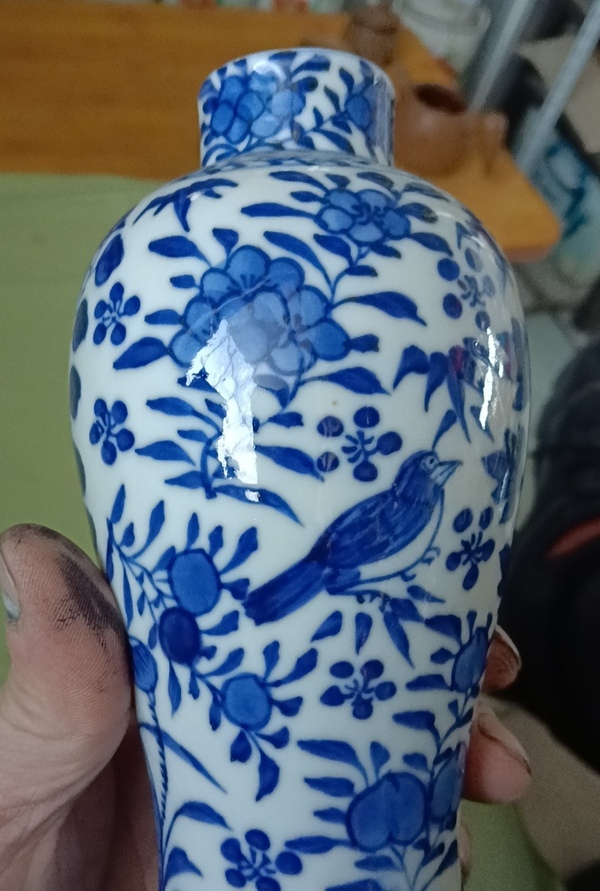 古玩陶瓷青花花鳥紋雞腿瓶拍賣，當前價格3800元