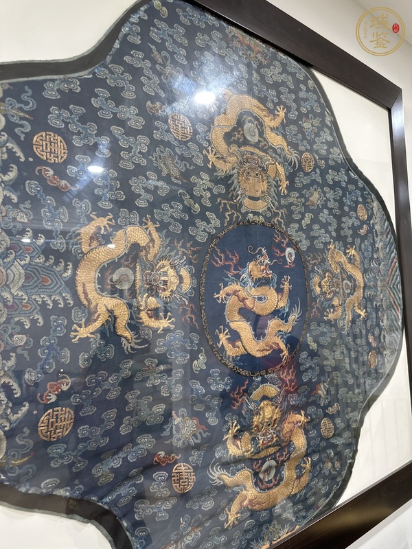 古玩雜項(xiàng)龍紋繡片掛屏真品鑒賞圖