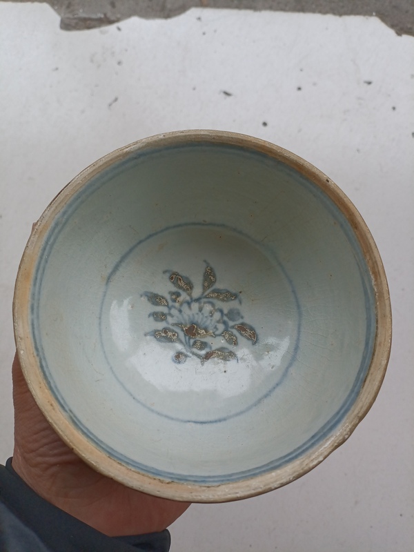 古玩陶瓷元青花花卉紋碗拍賣(mài),當(dāng)前價(jià)格1888元
