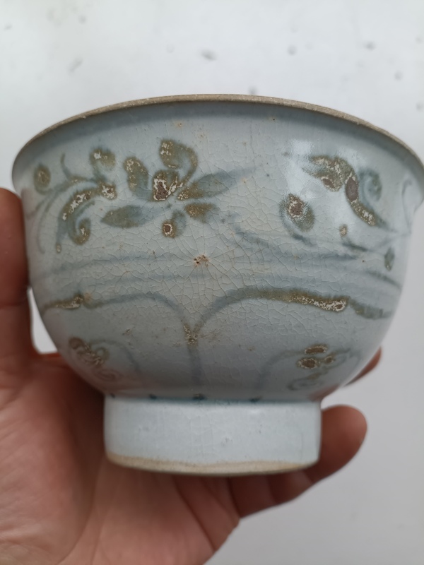 古玩陶瓷元青花花卉紋碗拍賣(mài),當(dāng)前價(jià)格1888元