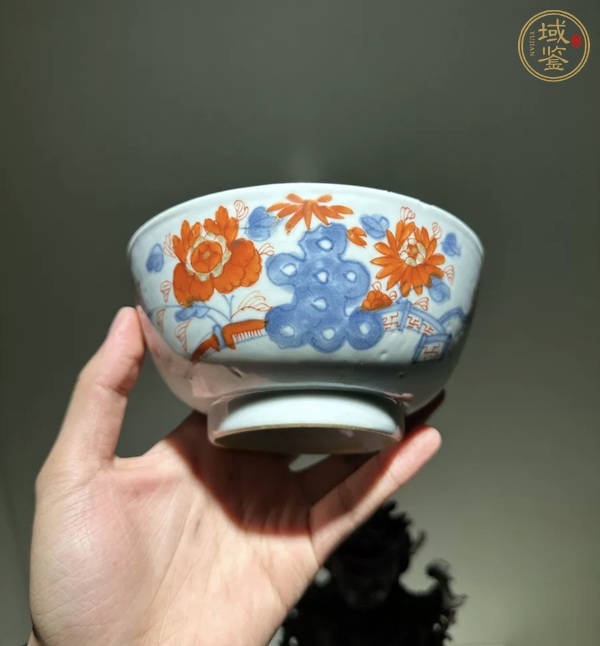 古玩陶瓷青花礬紅碗真品鑒賞圖