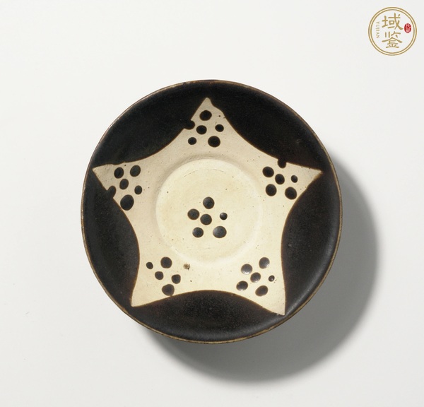 古玩陶瓷耀州窯黑釉點(diǎn)彩茶盞真品鑒賞圖