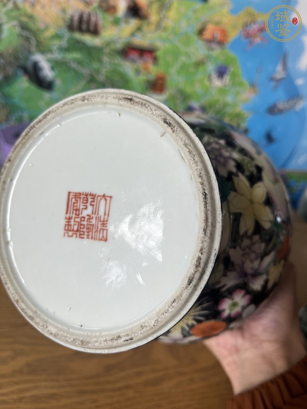 古玩陶瓷百花不落地粉彩蓋罐真品鑒賞圖