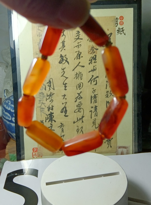 古玩玉器清代天然瑪瑙珠串拍賣，當(dāng)前價格280元