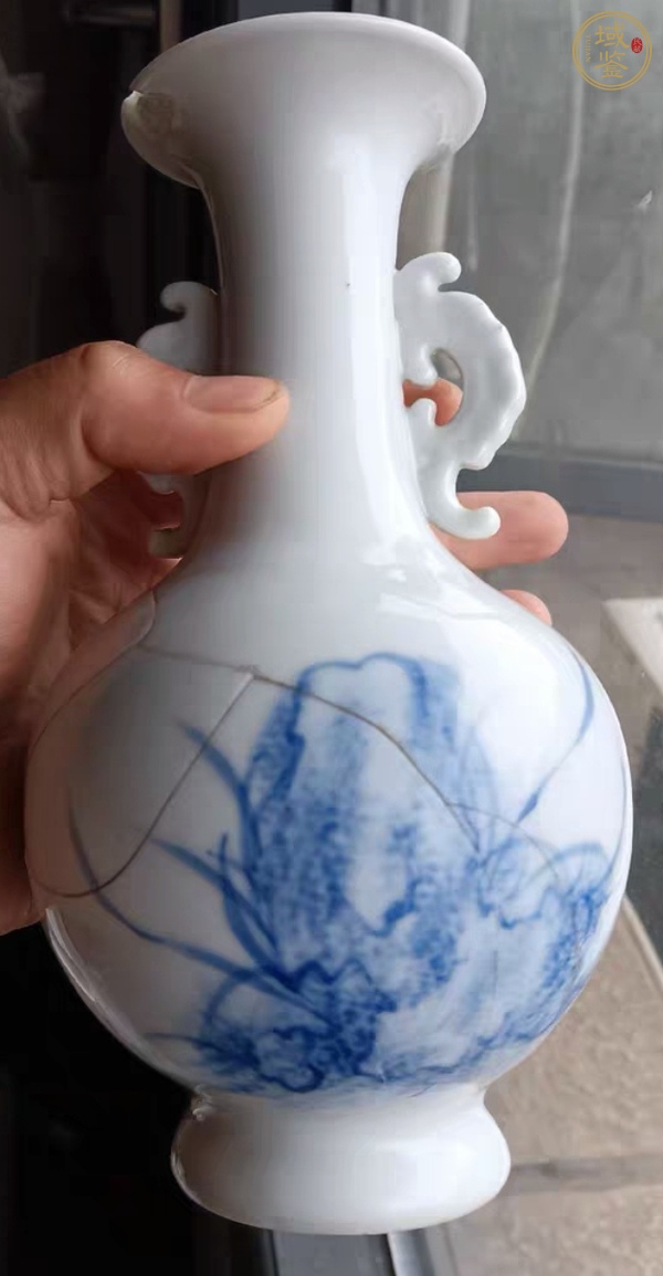 古玩陶瓷青花花鳥紋雙耳瓶真品鑒賞圖