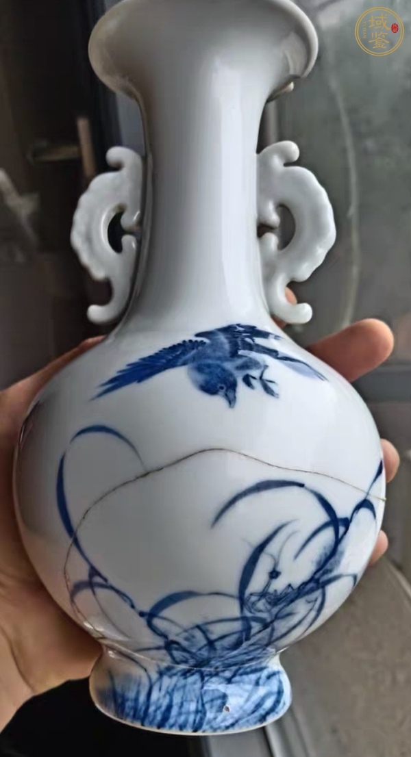 古玩陶瓷青花花鳥紋雙耳瓶真品鑒賞圖