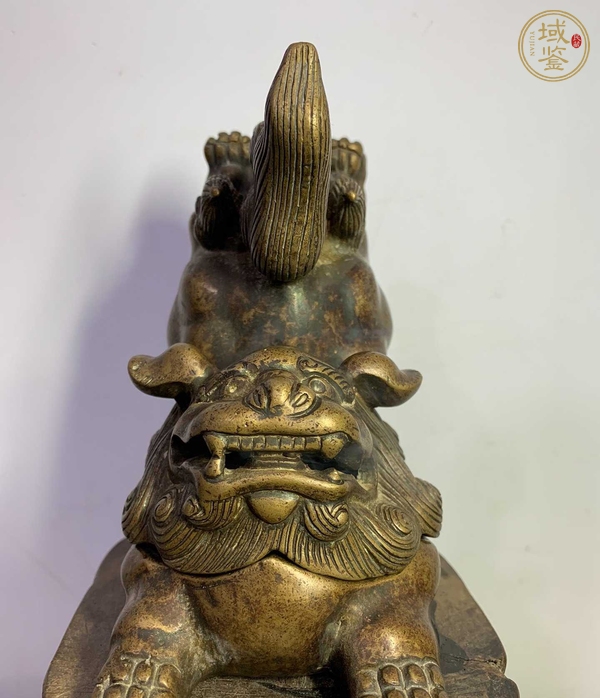 古玩銅器獅子真品鑒賞圖