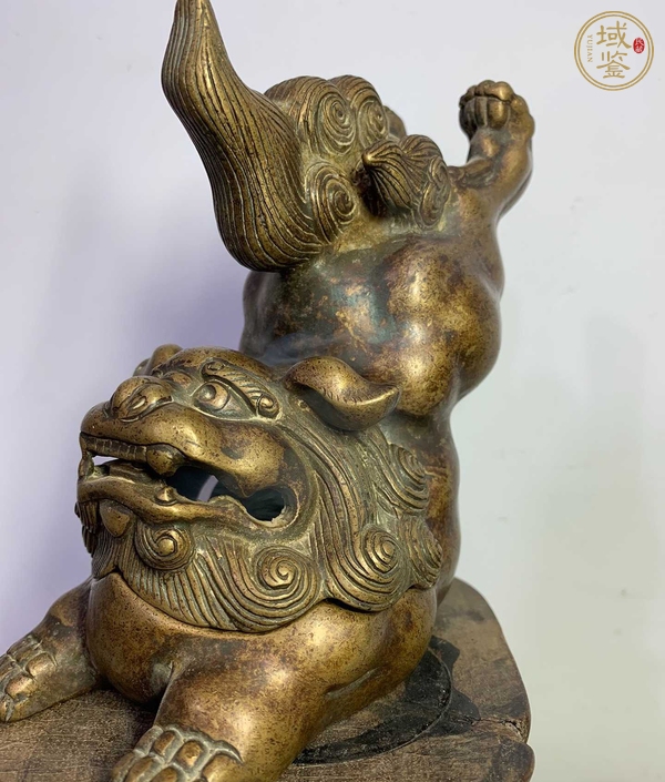 古玩銅器獅子真品鑒賞圖