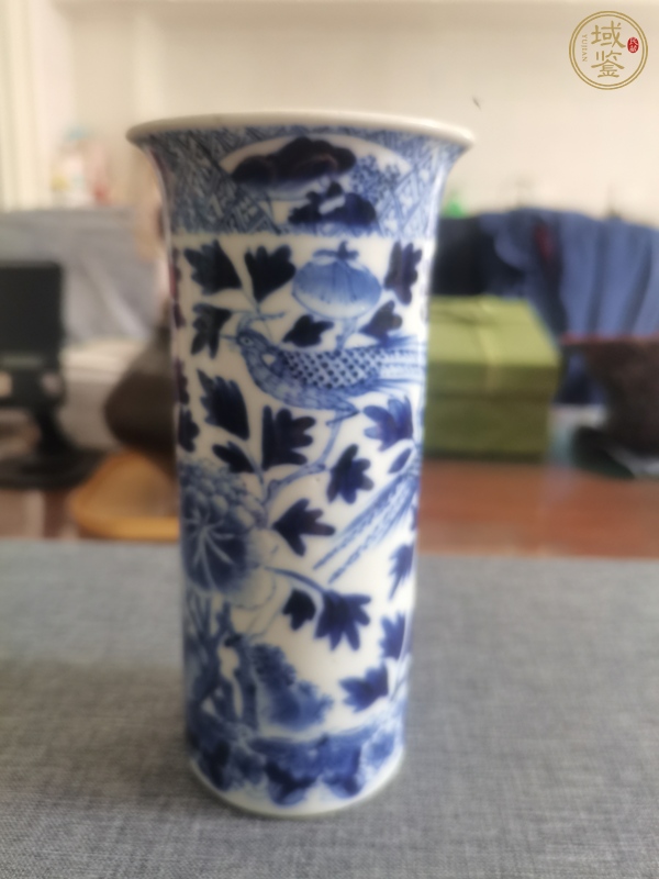 古玩陶瓷青花花鳥紋桶瓶真品鑒賞圖