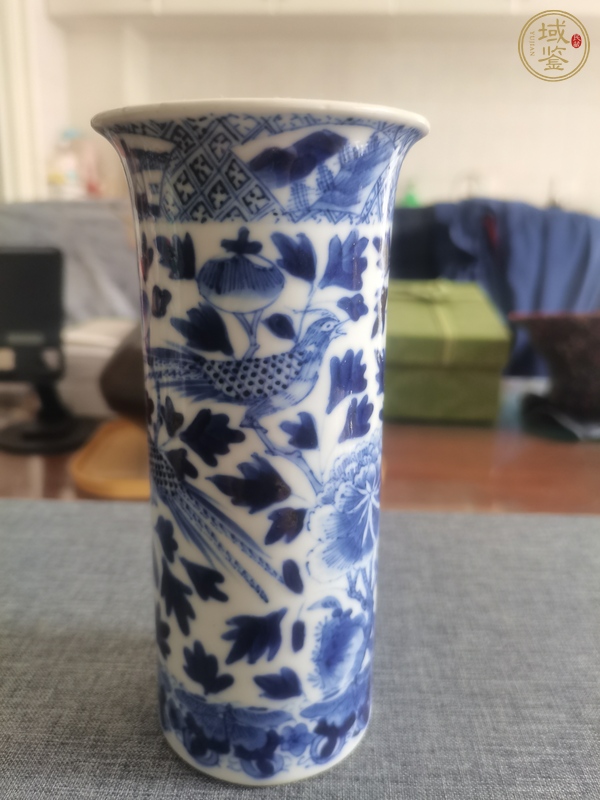 古玩陶瓷青花花鳥紋桶瓶真品鑒賞圖