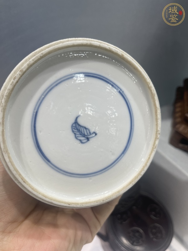 古玩陶瓷青花筆筒真品鑒賞圖