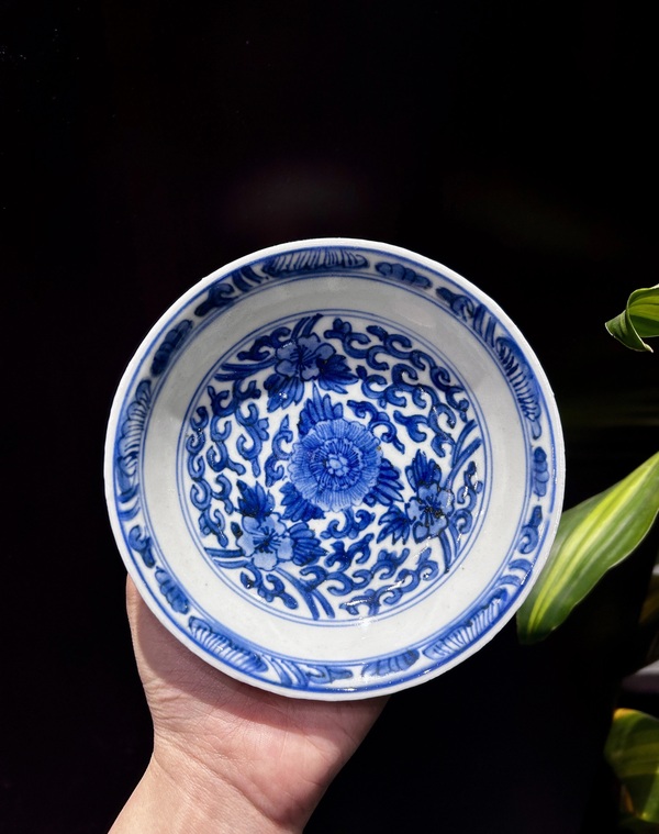 古玩陶瓷清康熙青花纏枝花盤拍賣，當前價格1500元