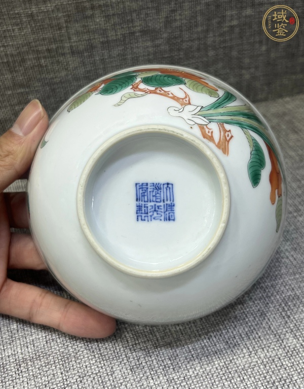 古玩陶瓷粉彩花卉紋茶碗，民窯精品真品鑒賞圖