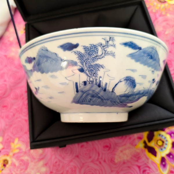 古玩陶瓷青花山水紋碗拍賣,當前價格2800元