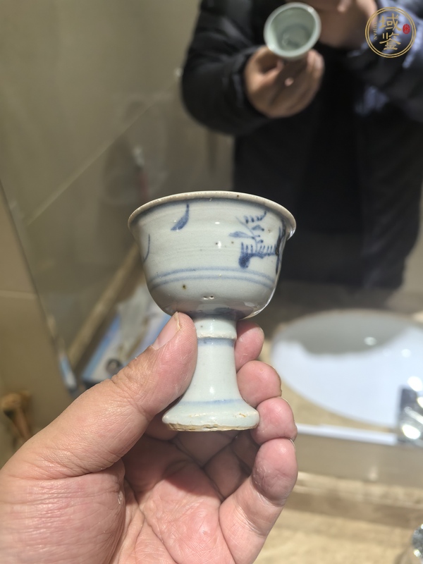 古玩陶瓷青花花鳥紋高足杯真品鑒賞圖