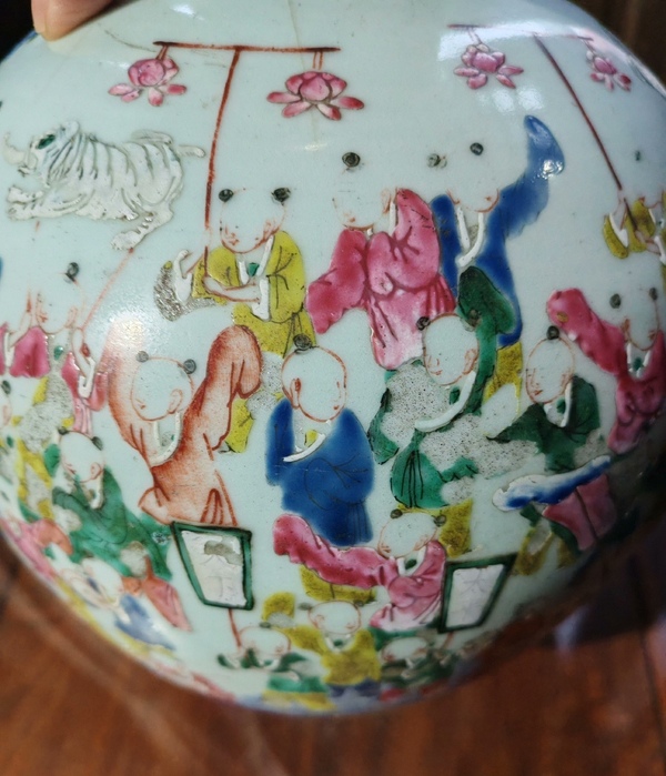 古玩陶瓷清晚期粉彩人物百字罐拍賣,當前價格2680元