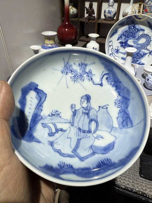 古玩陶瓷人物紋青花洗真品鑒賞圖