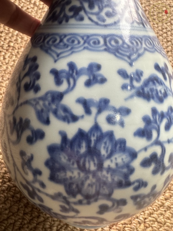 古玩陶瓷青花纏枝花卉紋玉壺春瓶真品鑒賞圖