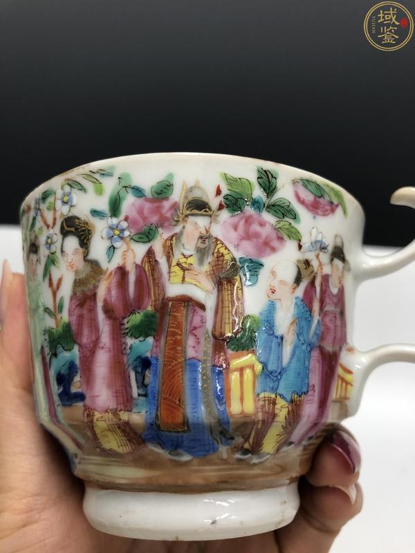 古玩陶瓷廣彩十二花神人物紋執(zhí)杯拍賣，當(dāng)前價格2280元