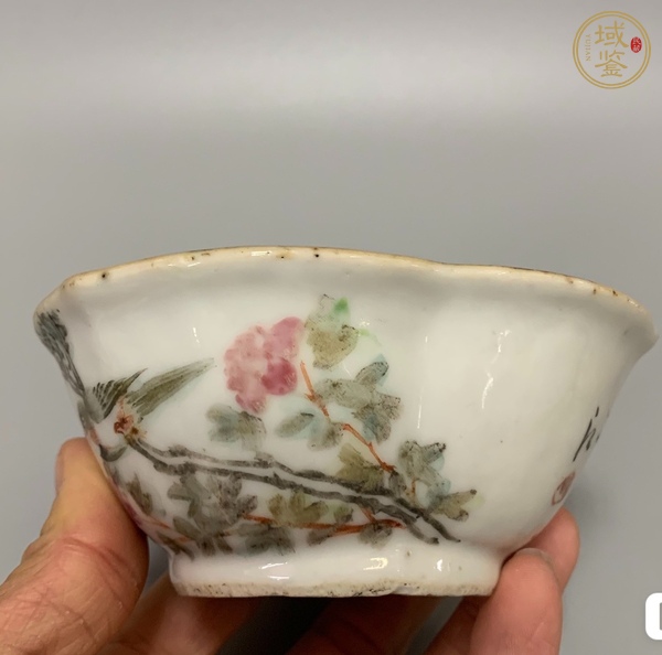 古玩陶瓷花鳥紋杯真品鑒賞圖