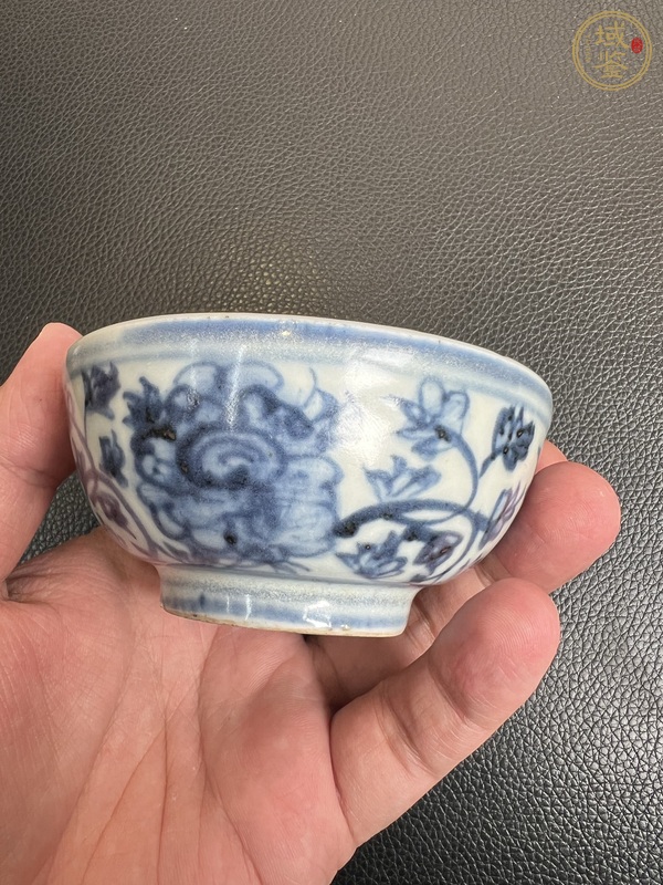 古玩陶瓷青花花卉紋碗真品鑒賞圖