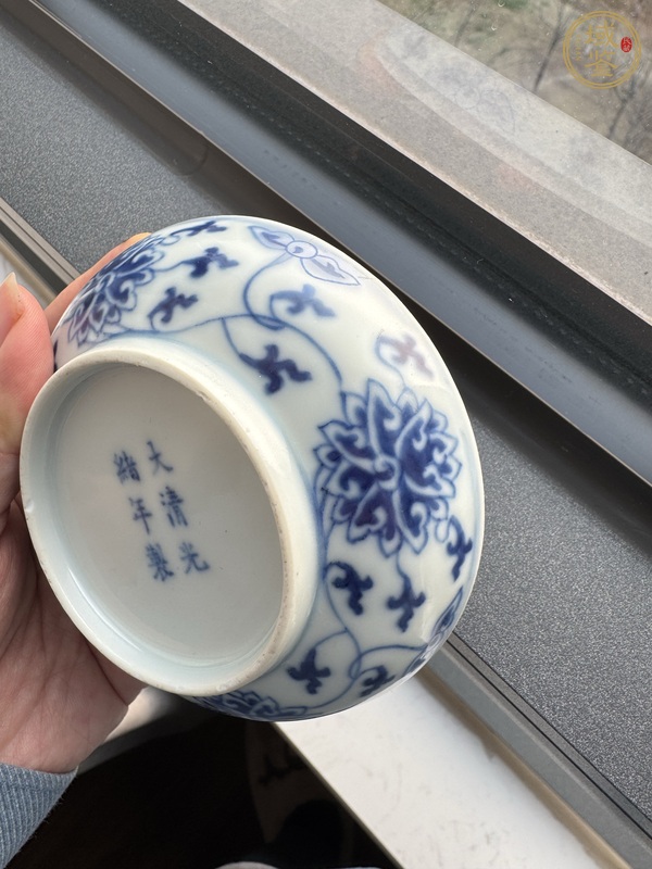 古玩陶瓷青花勾蓮盤真品鑒賞圖