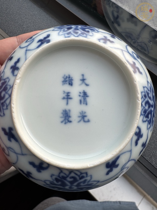 古玩陶瓷青花勾蓮盤真品鑒賞圖