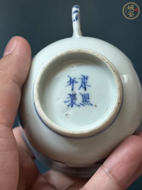 古玩陶瓷龍紋青花杯盤真品鑒賞圖