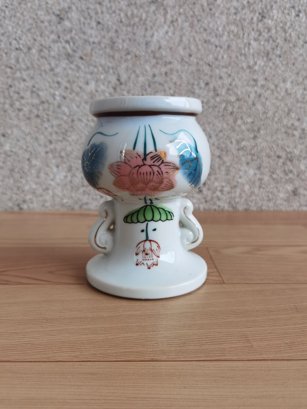 古玩陶瓷花卉紋尊拍賣,當前價格198元
