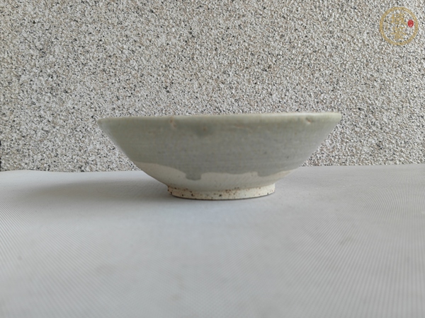 古玩陶瓷青白釉茶碗真品鑒賞圖