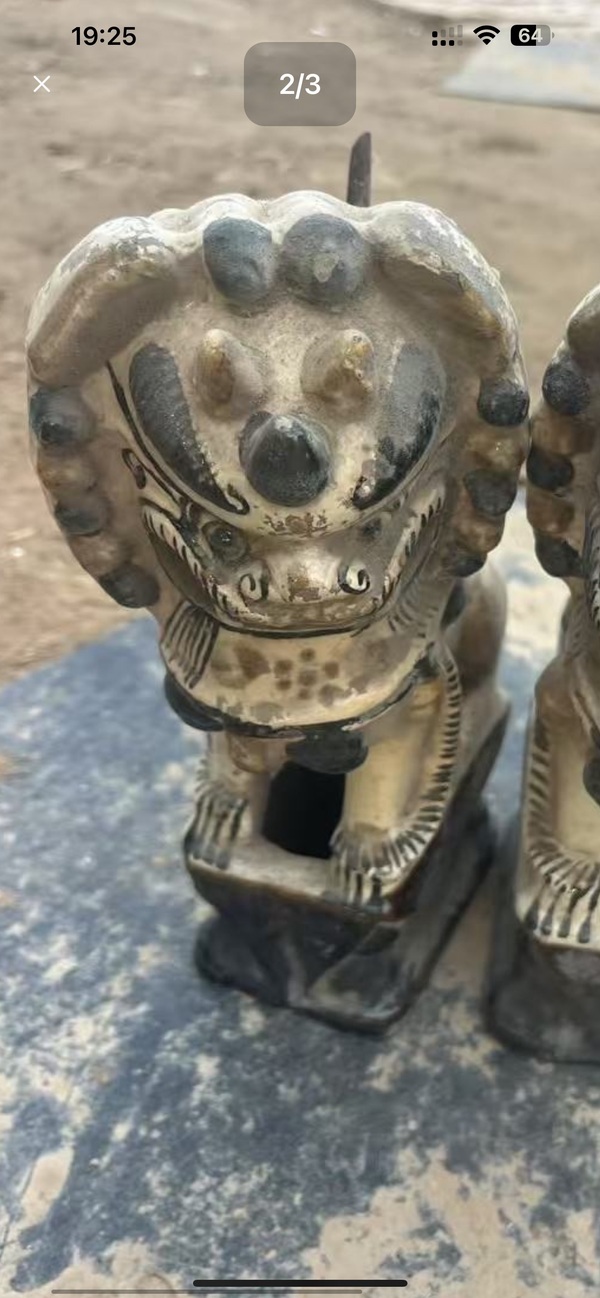 古玩陶瓷獅子燭臺拍賣，當前價格1000元