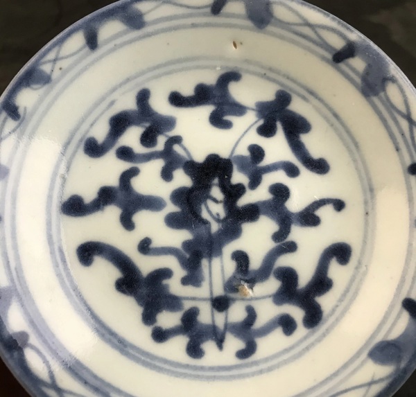 古玩陶瓷清中期青花盤拍賣，當前價格300元