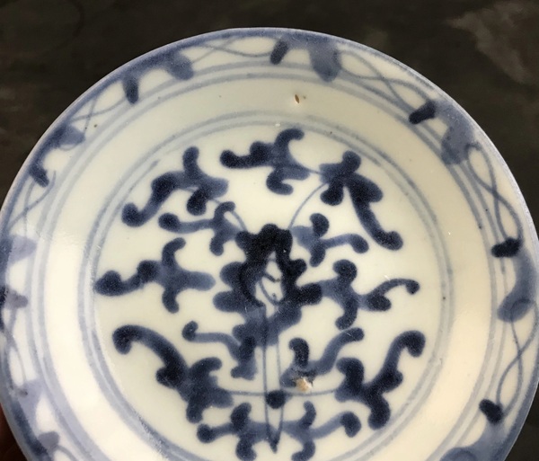 古玩陶瓷清中期青花盤拍賣，當前價格300元