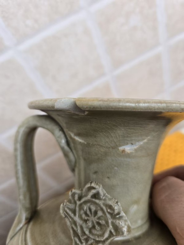 古玩陶瓷越窯系青瓷執(zhí)壺拍賣，當前價格2800元