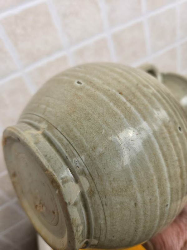 古玩陶瓷越窯系青瓷執(zhí)壺拍賣，當前價格2800元
