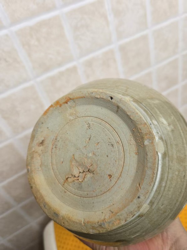 古玩陶瓷越窯系青瓷執(zhí)壺拍賣，當前價格2800元